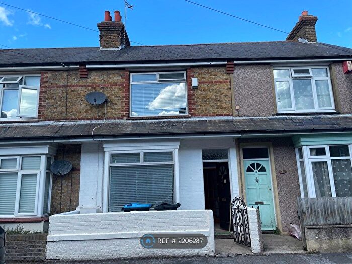 3 Bedroom Terraced House To Rent In Marden Avenue, Ramsgate, CT12