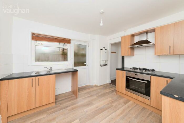 1 Bedroom Apartment To Rent In Upper Bevendean Avenue, Brighton, East Sussex, BN2