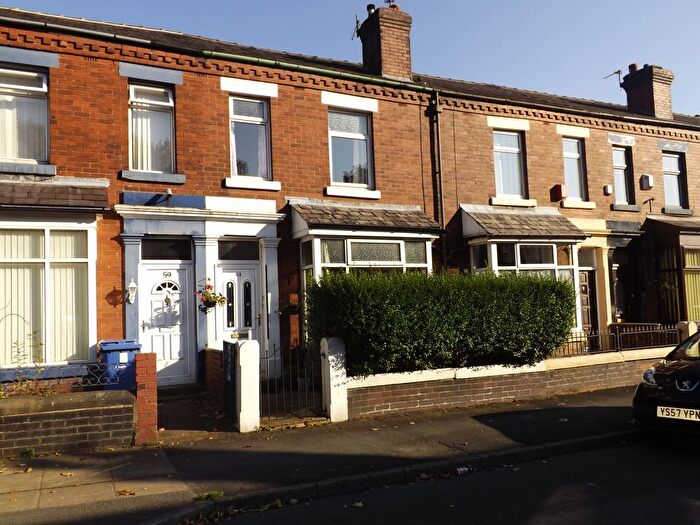 3 Bedroom Property To Rent In Railway Road, Chorley, PR6