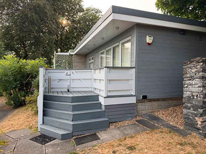 1 Bedroom Chalet For Sale In Parkway, Penmaendyfi, Cwrt, Machynlleth, SY20