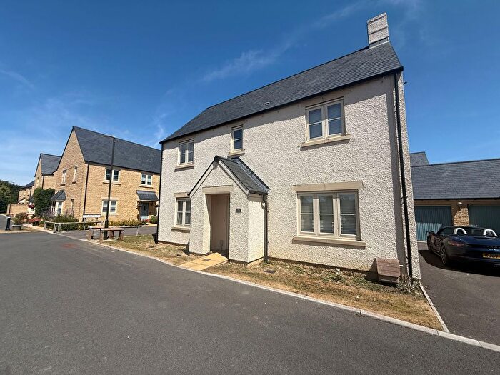 4 Bedroom Detached House To Rent In The Furrows, Bourton-On-The-Water, GL54