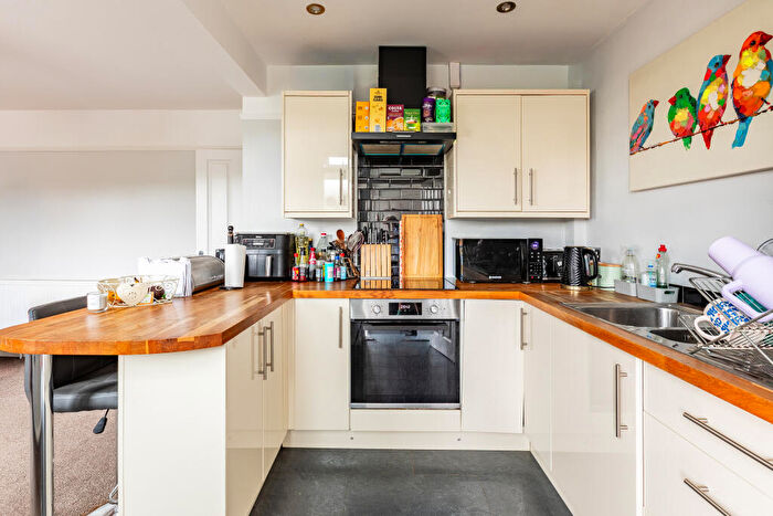 3 Bedroom End Of Terrace House For Sale In Station Road, Kingswood, BS15