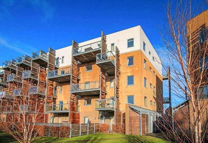 1 Bedroom Apartment For Sale In Rustat Avenue, Cambridge, CB1