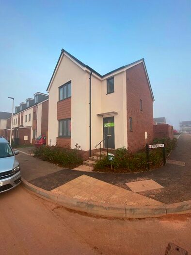 3 Bedroom Detached House To Rent In Hutchings Drive, Exeter, EX1