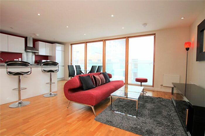 2 Bedroom Apartment To Rent In Halcyon, Chatham Place, Reading, Berkshire, RG1