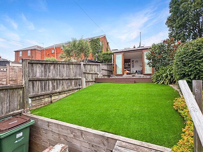 2 Bedroom Semi-Detached House For Sale In Albert Street, Cowes, PO31