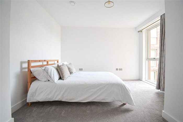 3 Bedroom Flat To Rent In Scholars Court, Harrison Drive, Cambridge, CB2