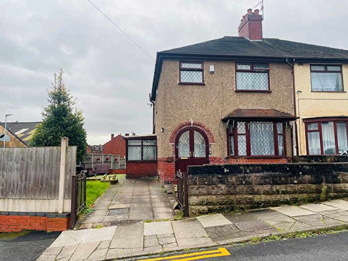 3 Bedroom Property To Rent In Burnhays Road, Stoke-On-Trent, ST6