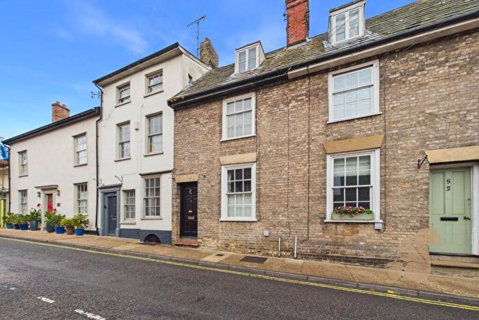 3 Bedroom Terraced House For Sale In College Street, Bury St. Edmunds, IP33