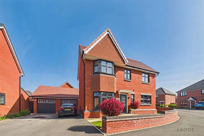 3 Bedroom Detached House For Sale In Ashwell Road, Drakelow, DE15