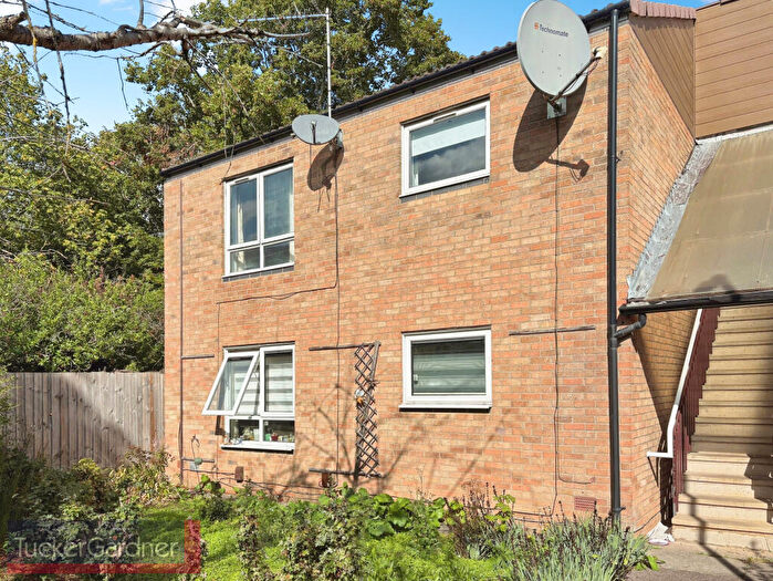 1 Bedroom Flat To Rent In Monkswell, Cambridge, CB2