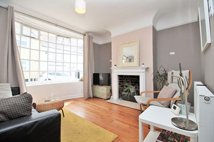 2 Bedroom End Of Terrace House For Sale In Marlborough Street, Brighton, BN1