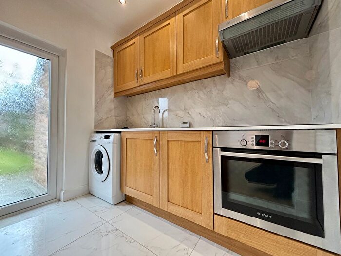 3 Bedroom Property To Rent In Blandford Road, Beckenham, BR3