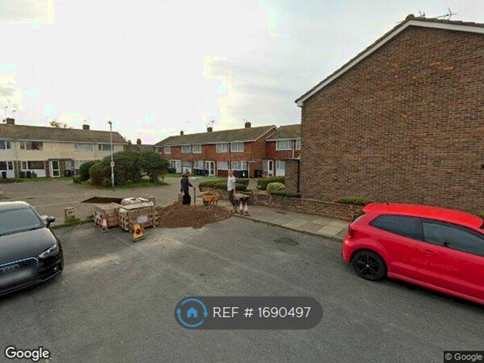 2 Bedroom Terraced House To Rent In Cedar Close, Margate, CT9