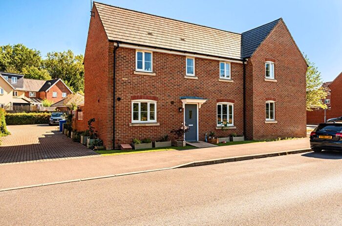 3 Bedroom Semi-Detached House For Sale In Butler Drive, Bracknell, Berkshire, RG12