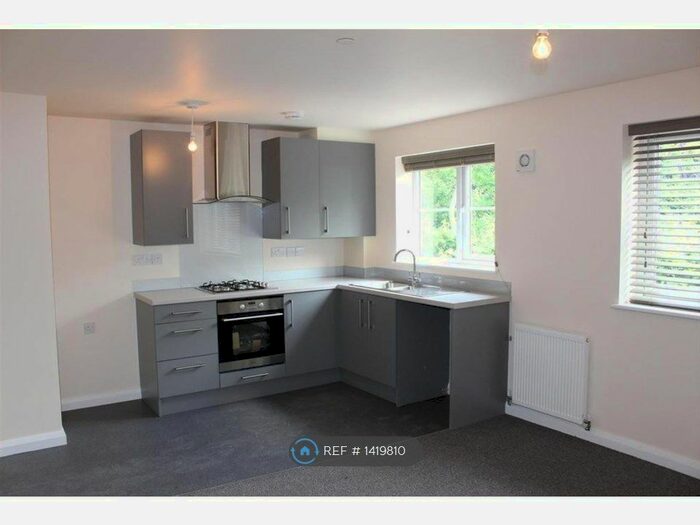 1 Bedroom Flat To Rent In Morgan Close, Countesthorpe, Leicester, LE8