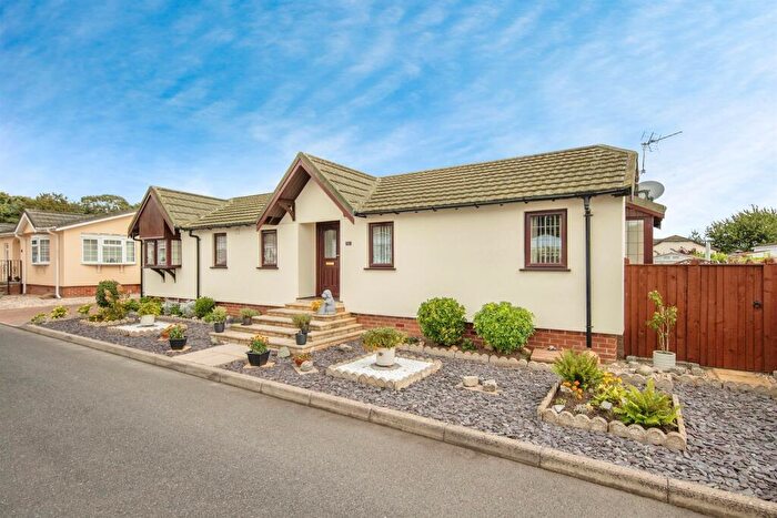 2 Bedroom Park Home For Sale In Geneva Avenue, Martlesham Heath, Ipswich, IP5