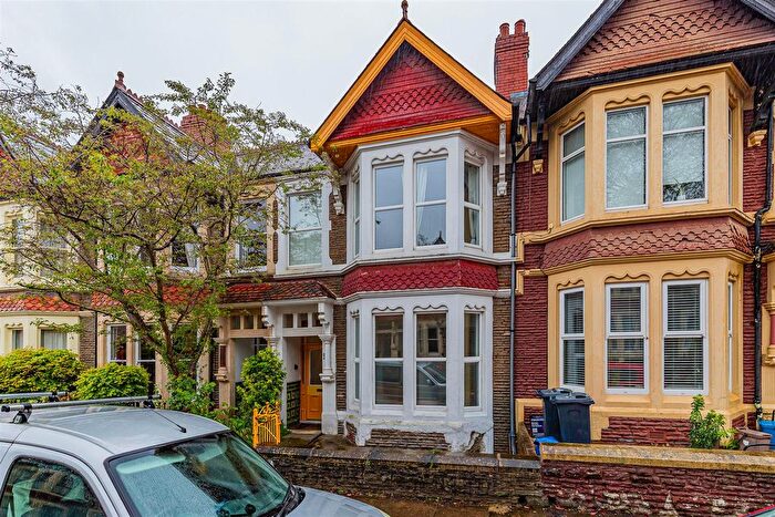 4 Bedroom Terraced House For Sale In Kelvin Road, Roath Park, Cardiff, CF23