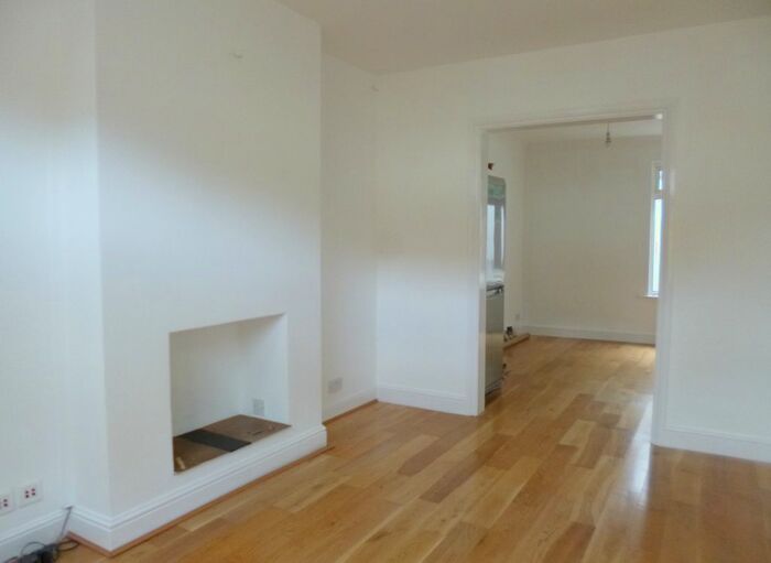 2 Bedroom Terraced House To Rent In Gammons Lane, Watford, WD24