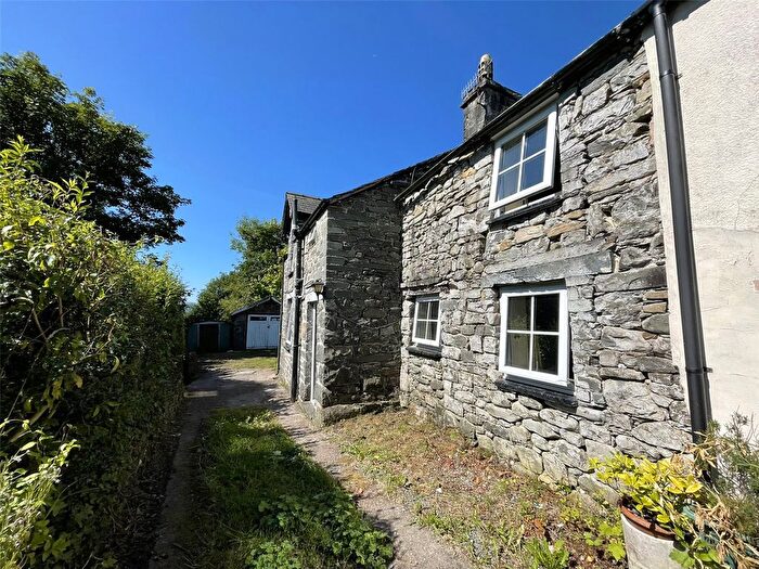 3 Bedroom Semi-Detached House For Sale In Cwmllinau, Machynlleth, Powys, SY20