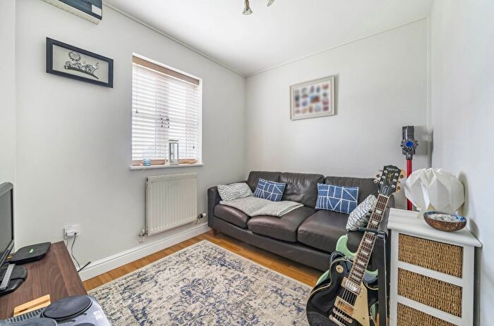 3 Bedroom Terraced House For Sale In Crab Tree Close, Malmesbury, Wiltshire, SN16