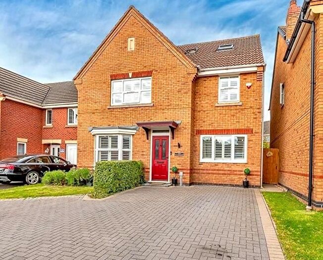 5 Bedroom Detached House For Sale In Moorfields Close, Aldridge, Walsall, WS9