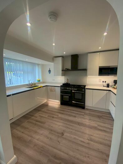 3 Bedroom Semi-Detached House To Rent In Morningtons, Harlow, CM19