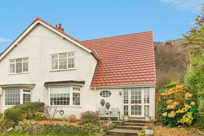 4 Bedroom Semi-Detached House For Sale In Dinerth Road, Rhos On Sea, LL28