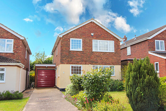 4 Bedroom Detached House For Sale In Sywell Avenue, Wellingborough, NN8