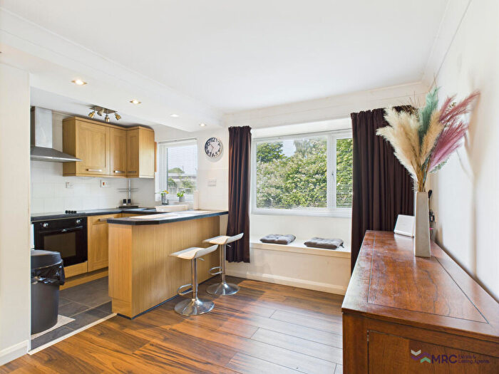 1 Bedroom Flat To Rent In Greylees Avenue, Hull, HU6