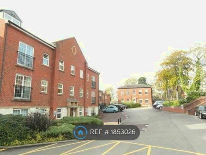 2 Bedroom Flat To Rent In St. Christophers Walk, Wakefield, WF1