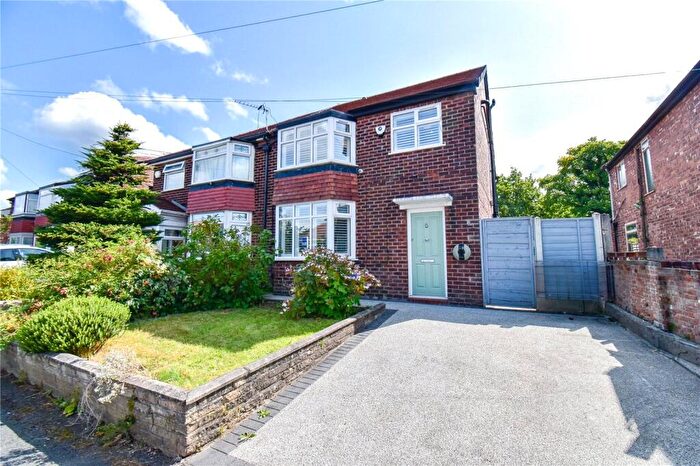 5 Bedroom Semi-Detached House To Rent In Morningside Drive, East Didsbury, M20