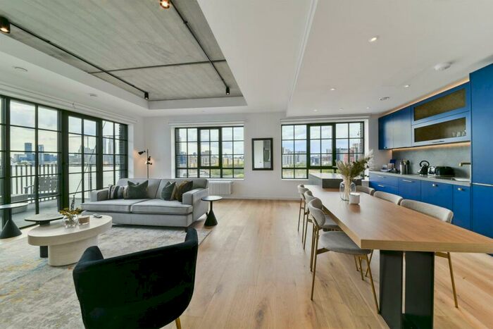 2 Bedroom Flat To Rent In Agar House, Goodluck Hope, London, E14