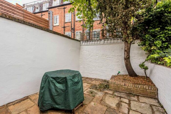 3 Bedroom Property To Rent In Maunsel Street, Westminster, London, SW1P