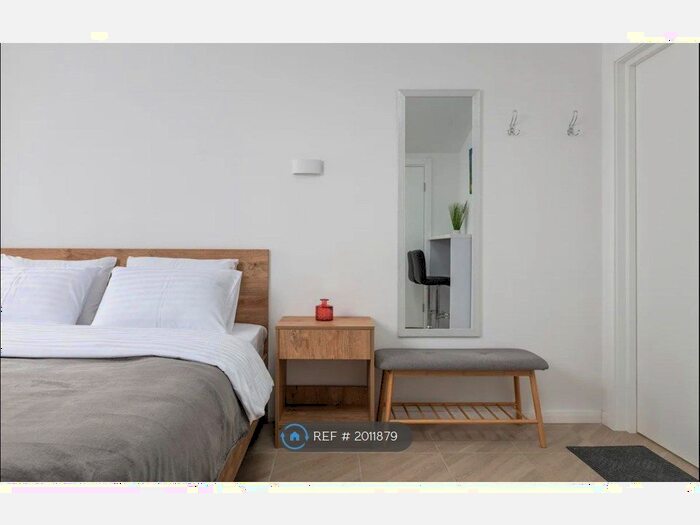 Studio To Rent In Furnival Street, London, EC4A