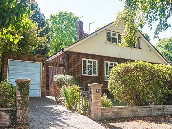 3 Bedroom Property For Sale In Sun Hill, Royston, SG8