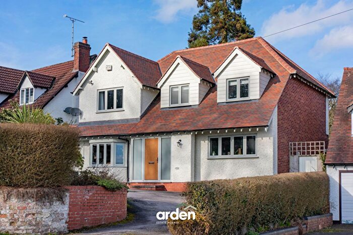3 Bedroom Detached House For Sale In Barnt Green Road, Cofton Hackett, B45