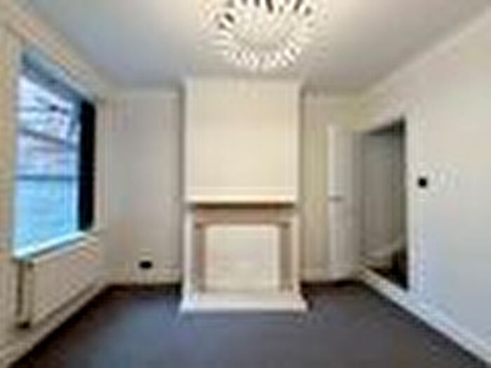 2 Bedroom Terraced House To Rent In Bosworth Street, Leicester, LE3