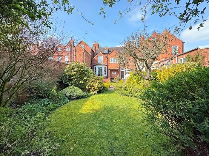 4 Bedroom Terraced House For Sale In New Street, Kenilworth, CV8