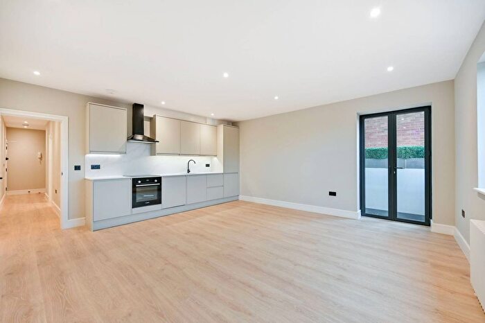 2 Bedroom Flat For Sale In Foundry House, Wimbledon, London, SW19