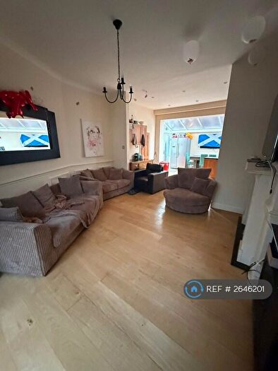 9 Bedroom Terraced House To Rent In Jesmond, Newcastle Upon Tyne, NE2