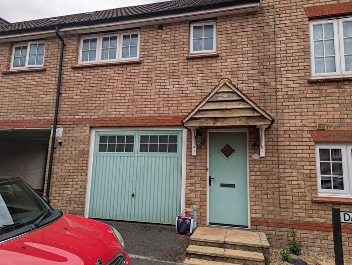 2 Bedroom Flat To Rent In Danby Street, Bristol, BS16