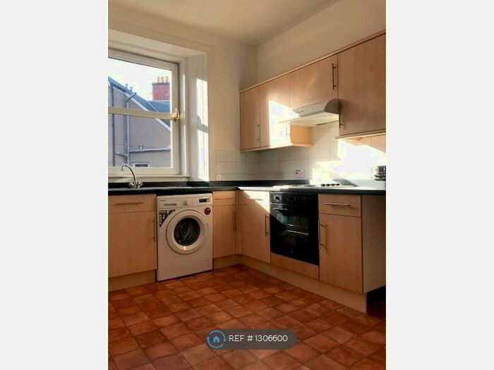 1 Bedroom Flat To Rent In Crieff Road, Perth, PH1