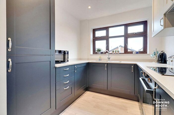 3 Bedroom Bungalow For Sale In Castle View, Hatton, Derby, DE65