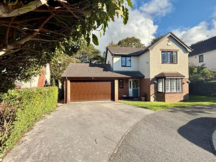 5 Bedroom Detached House For Sale In Rhodfa Sychnant, Conwy, LL32
