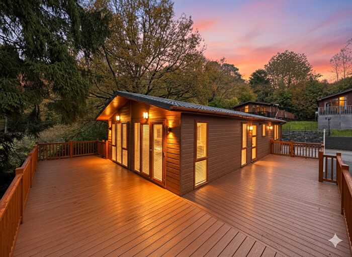 3 Bedroom Park Home For Sale In Ambleside Road, Troutbeck Bridge, Windermere, LA23