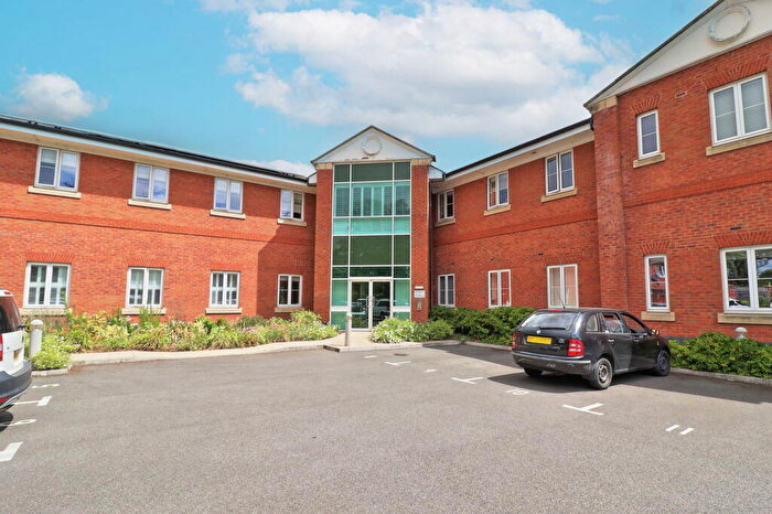 2 Bedroom Apartment For Sale In Ettington Road, Wellesbourne, Warwick, CV35