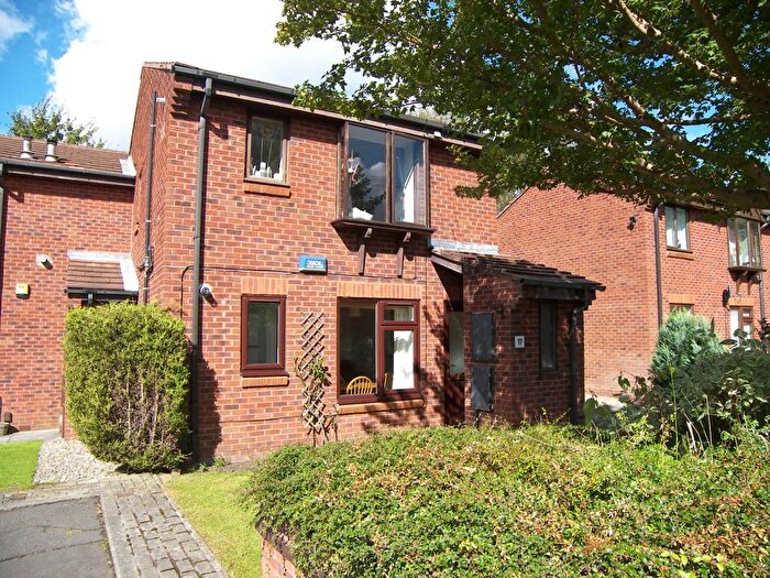 1 Bedroom Apartment To Rent In Swallow Close, Shadwell, Leeds, West Yorkshire, LS17