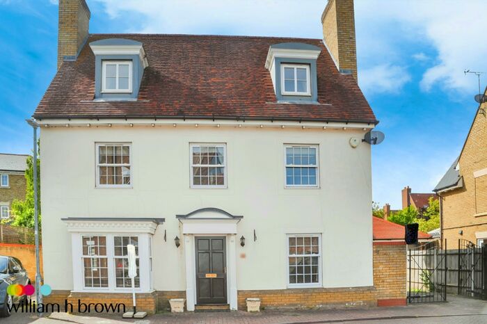 5 Bedroom House To Rent In Billers Chase, Springfield, Chelmsford, CM1