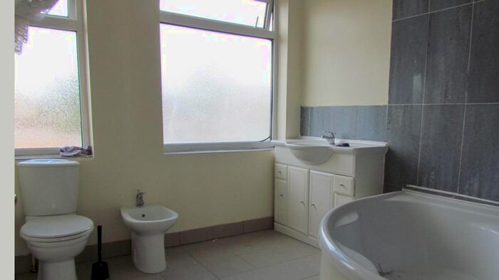 3 Bedroom Semi-Detached House To Rent In Brian Road, Romford, London, RM6